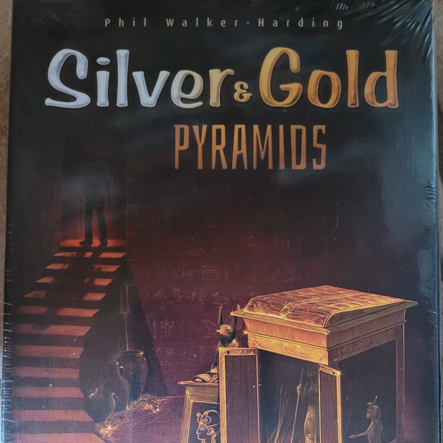 Silver & Gold - Pyramids